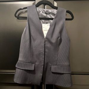 ZARA Low-Cut Vest